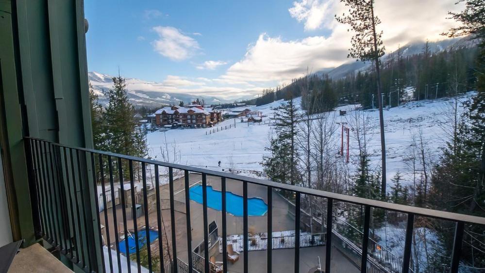 Snow Creek By Co *